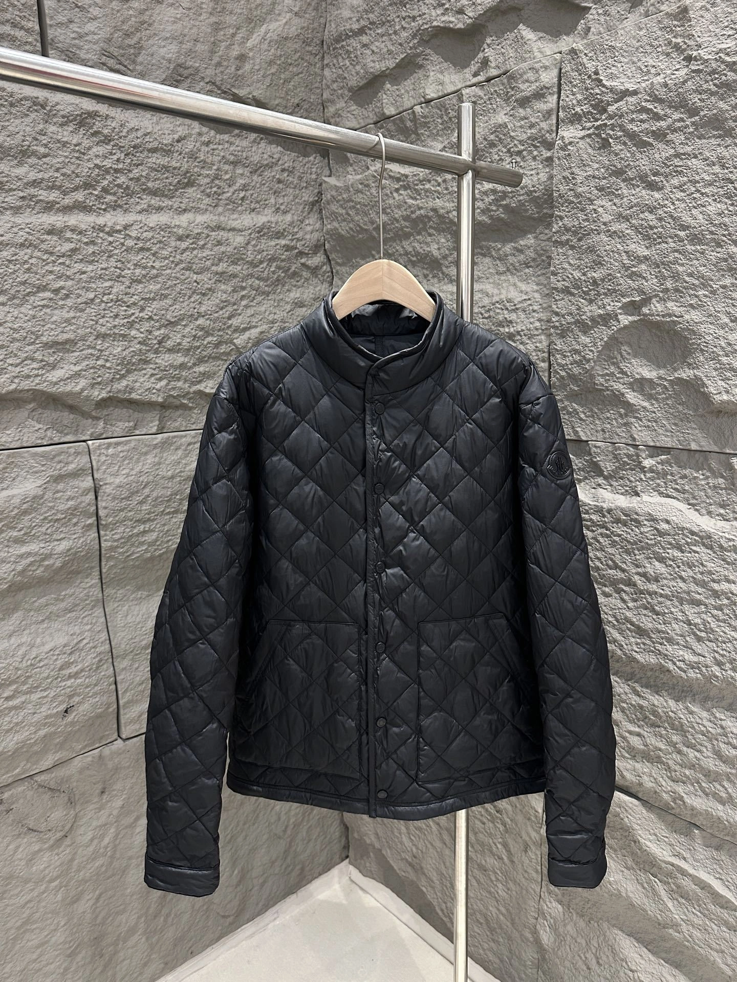 wg.luxury-- 7o9385r Down jacket Airsoft 2colour item:E-F409J2222-2H